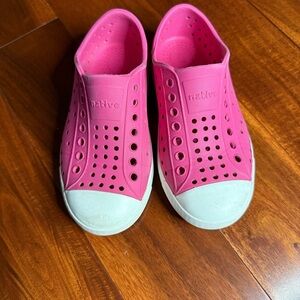 Native Kids Pink Slip-On Shoes